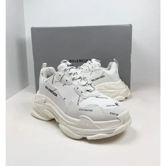 Size 41EU/8US - Balenciaga Triple S Allover Logo Sneakers🤍 New/Retail $1.2K!